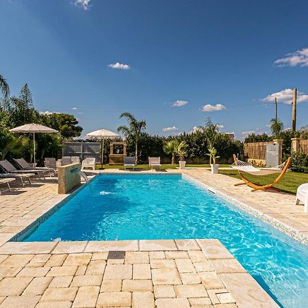 Resort Almaredamarra Con Piscina E Idromassaggio Sul Mare トッレ・サン・ジョヴァンニ・ウジェント エクステリア 写真