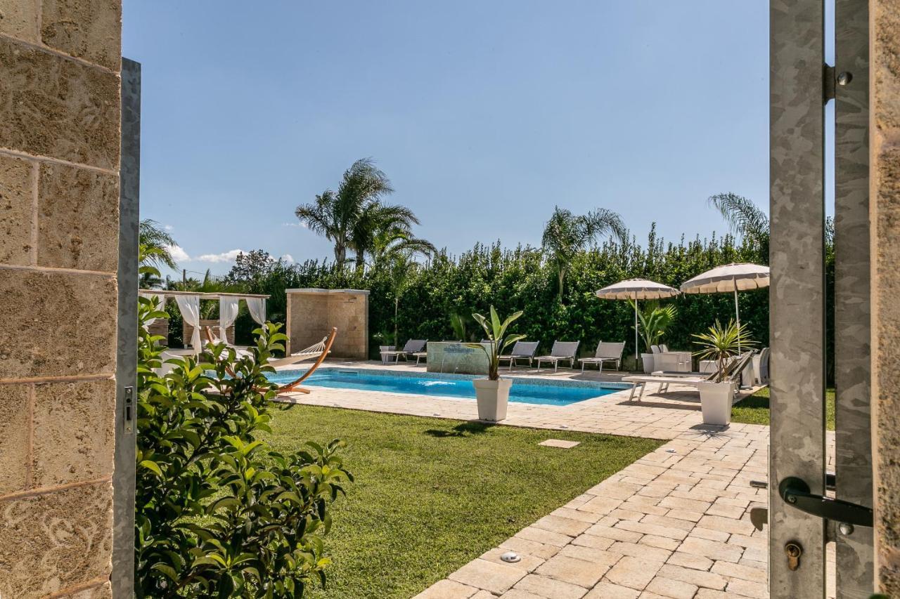 Resort Almaredamarra Con Piscina E Idromassaggio Sul Mare トッレ・サン・ジョヴァンニ・ウジェント エクステリア 写真