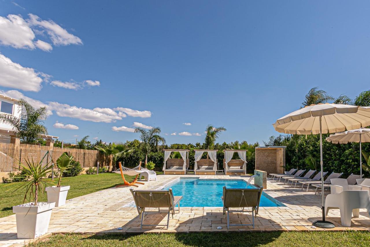 Resort Almaredamarra Con Piscina E Idromassaggio Sul Mare トッレ・サン・ジョヴァンニ・ウジェント エクステリア 写真