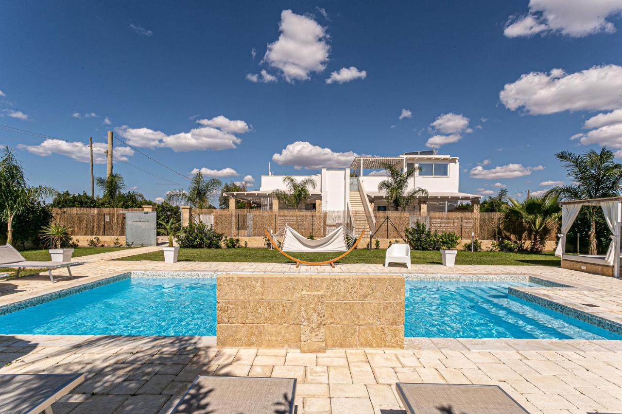 Resort Almaredamarra Con Piscina E Idromassaggio Sul Mare トッレ・サン・ジョヴァンニ・ウジェント エクステリア 写真
